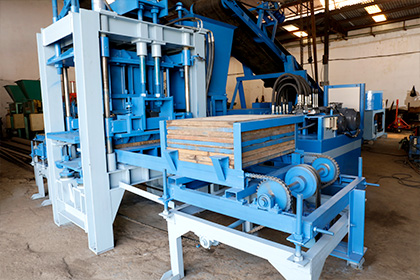 Manufacturing : Block Machine, Paver Machine, Roof Machine, Curb Stone Machine