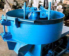 Wet Mixers , Dry Mixer, Roll Mixer, Pan Mixer , etc .