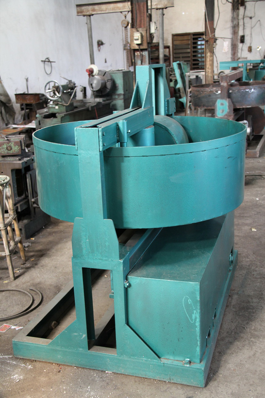 MIXER GENTENG BETON