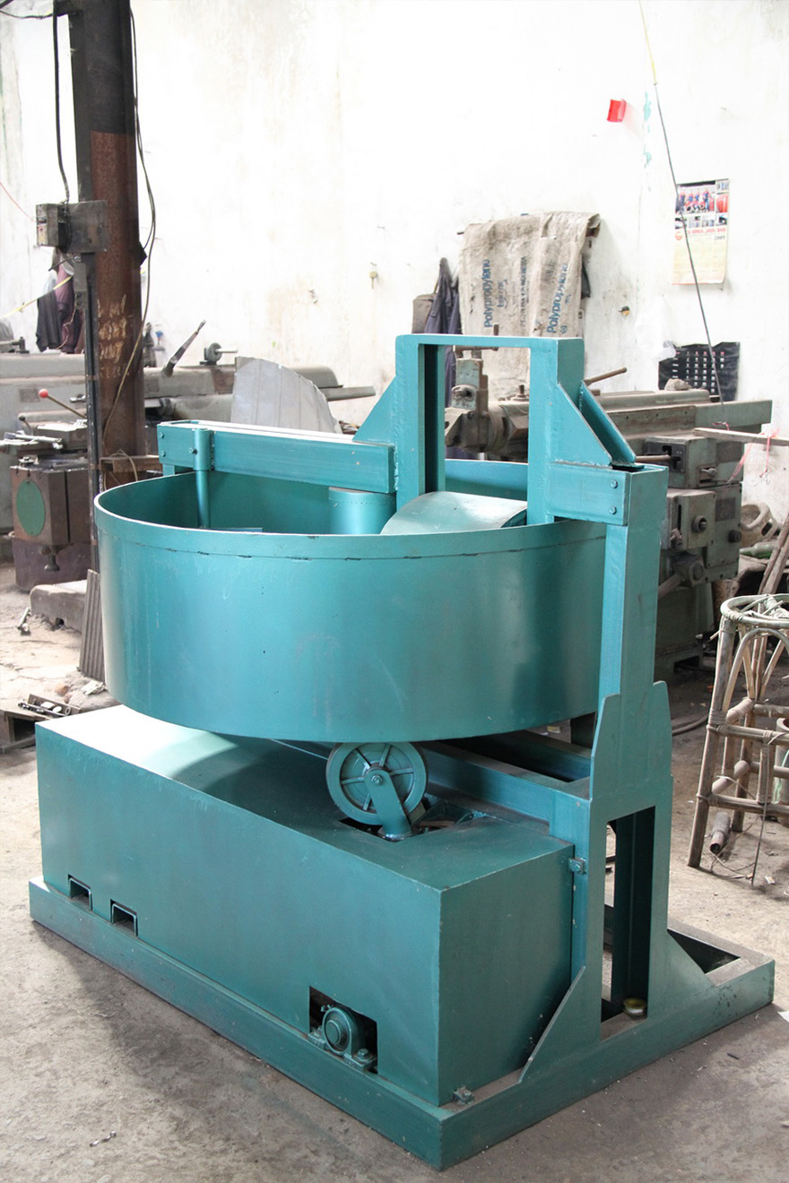 MIXER GENTENG BETON